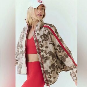NWT FP Movement Pippa Printed Packable Puffer Jacket